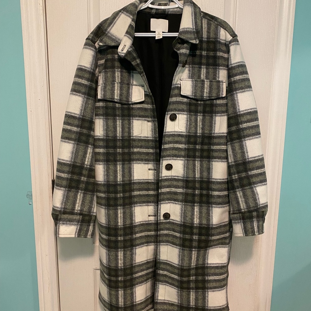 Plaid Long Coat in Black Green and White